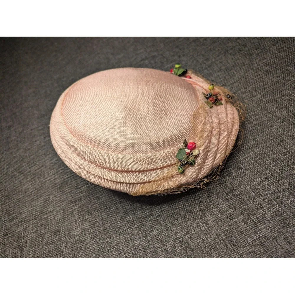 Vintage Clover Lane Women's‎ Floral Hat  Berries Flowers Pink Lid 1950s Cap